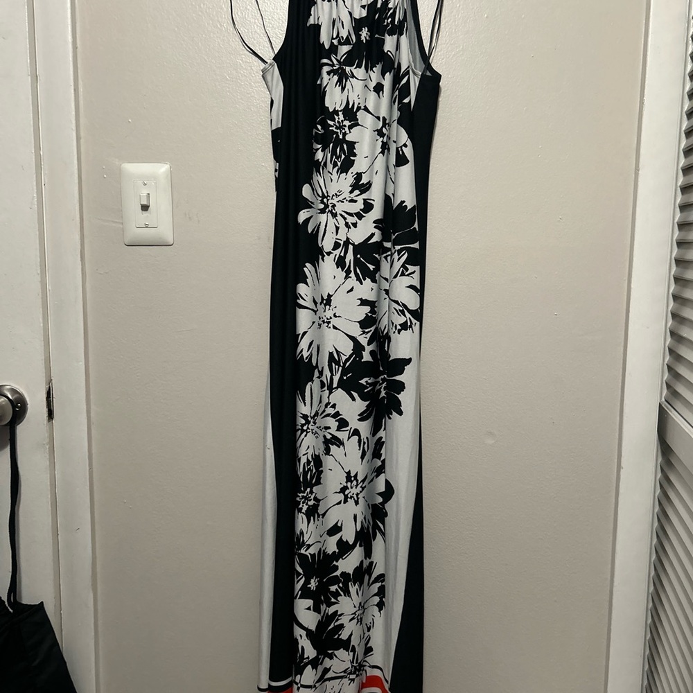 Soho Apparel Black and White Spaghetti Strap Sheath Maxi Dress